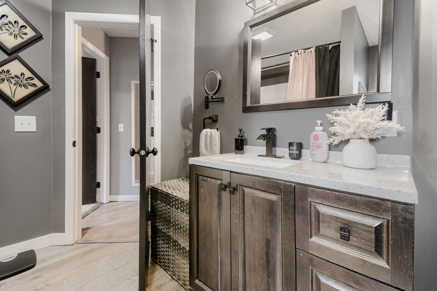 7841 Corey Path Inver Grove Heights, MN 55076 - Photo 15 of 29