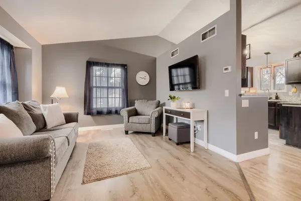 $525,000 | 7841 Corey Path, Inver Grove Heights, MN 55076