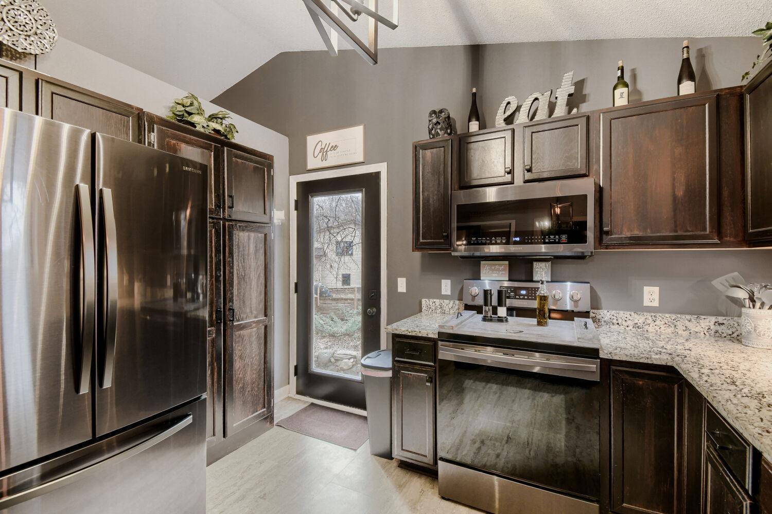 7841 Corey Path Inver Grove Heights, MN 55076 - Photo 9 of 29