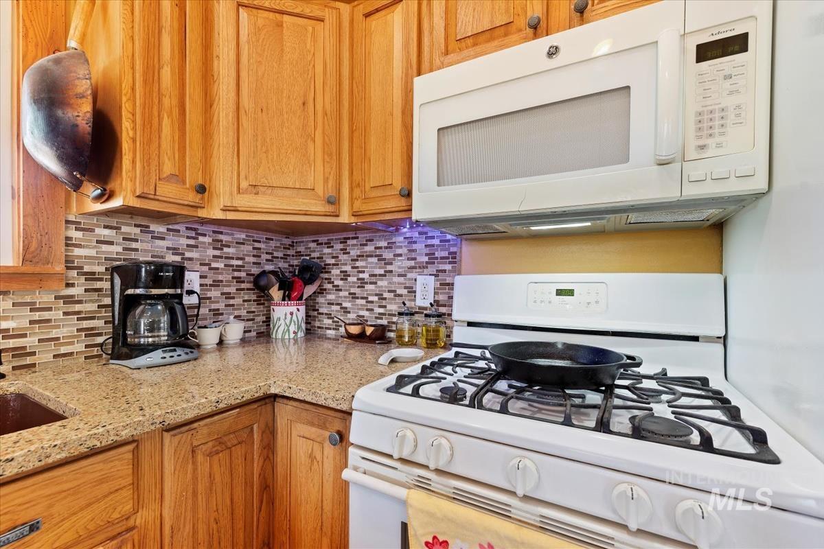 69 Scriver Bluff Road Garden Valley, ID 83622 - Photo 15 of 49