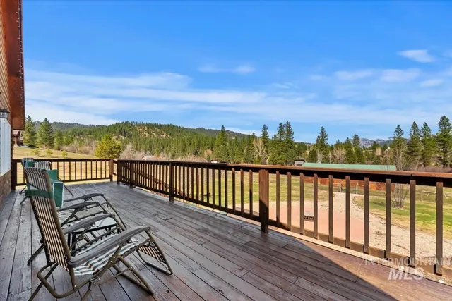 $910,000 | 69 Scriver Bluff Road, Garden Valley, ID 83622