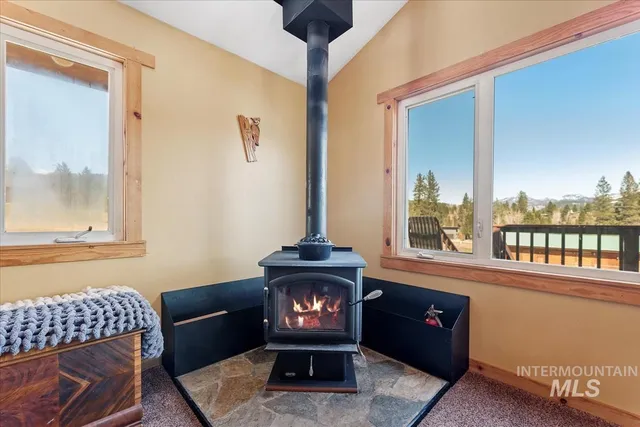 $910,000 | 69 Scriver Bluff Road, Garden Valley, ID 83622