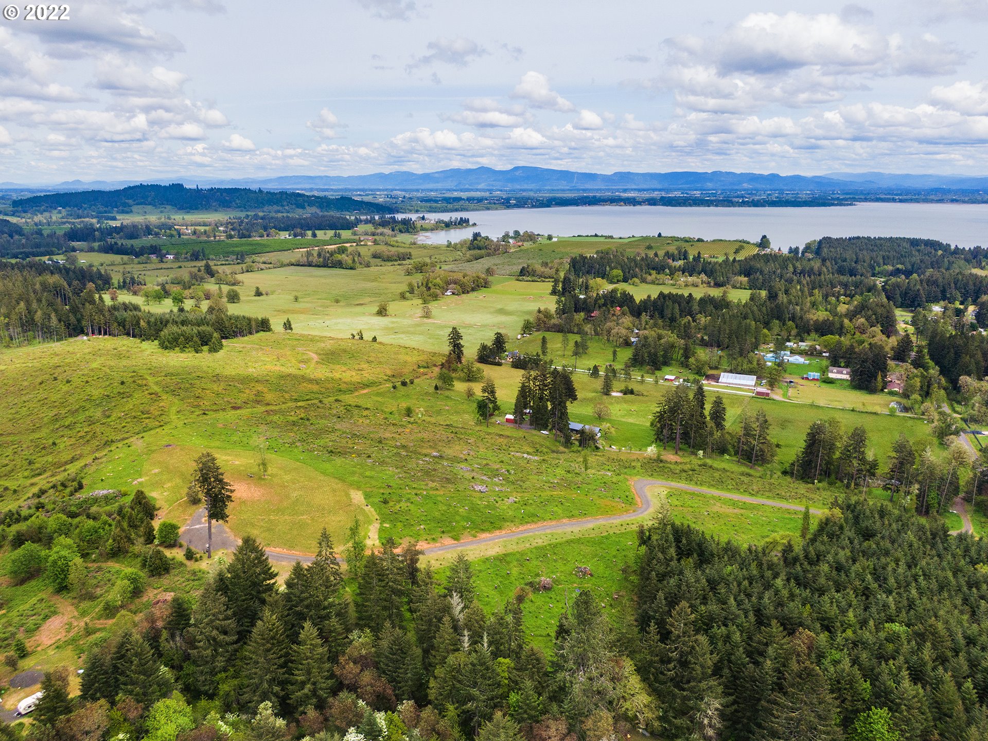 Lamb Road, Unit 1 Elmira, OR 97437 - Photo 10 of 32 Gallery Image 10