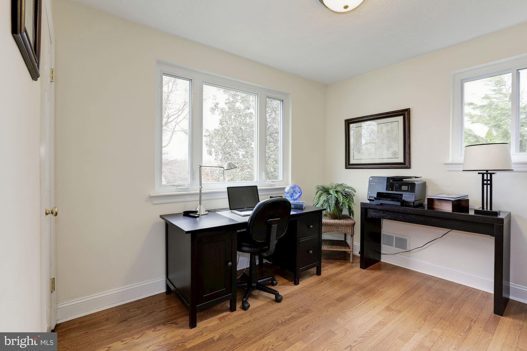 2705 Ross Road Chevy Chase, MD 20815 - Photo 18 of 27 Bedroom