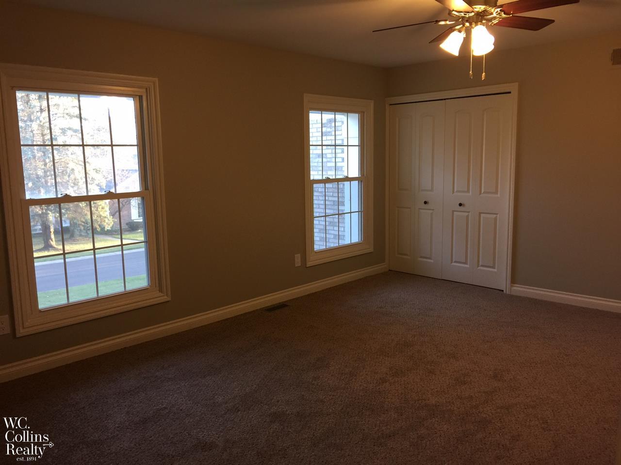 1432 Crescent Lane, Unit 321 Rochester, MI 48306 - Photo 11 of 19 Master Bedroom