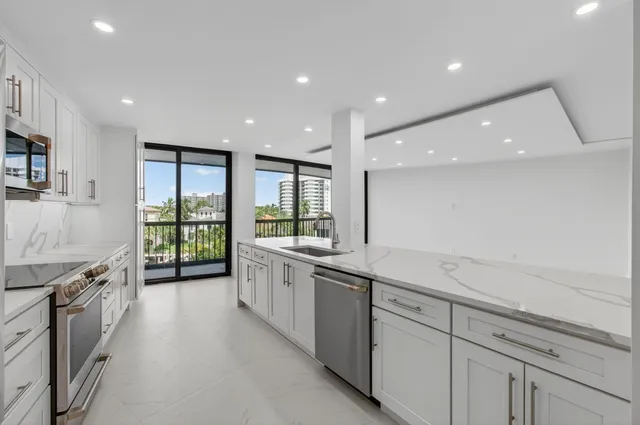 $1,365,000 | 4740 South Ocean Boulevard, Unit 503, Highland Beach, FL 33487