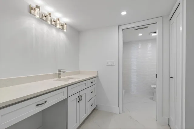 $1,365,000 | 4740 South Ocean Boulevard, Unit 503, Highland Beach, FL 33487