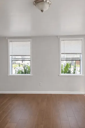 $900 | 1901 40th Street, Unit 4, Galveston, TX 77550