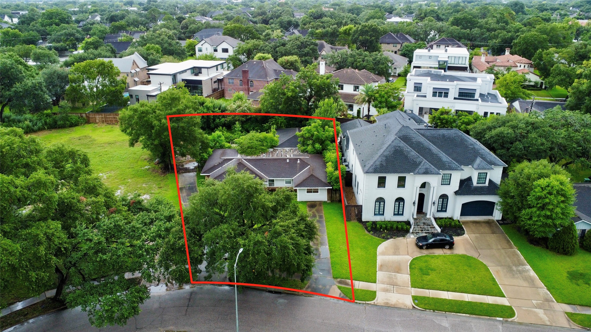 5027 Grape Street Houston, TX 77096 - Photo 1 of 5 Property boundary lines are approximate and need to be verified. Old home is already being demoed.