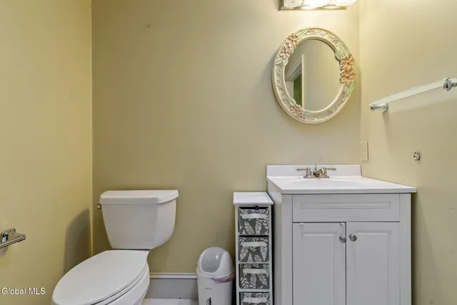 $350,000 | 13 Tracey Court, Troy, NY 12180