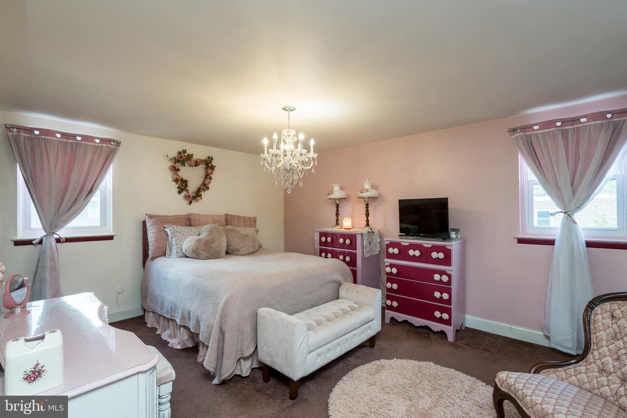 350 Ridgeway Place Philadelphia, PA 19116 - Photo 22 of 44 Gallery Image 22