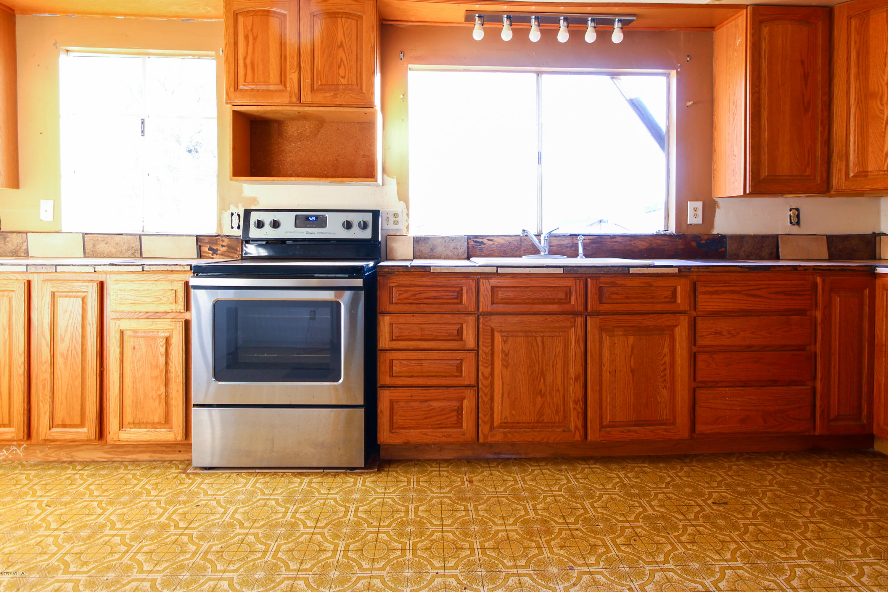 17625 West Babocomari Road Marana, AZ 85653 - Photo 4 of 14 Gallery Image 4