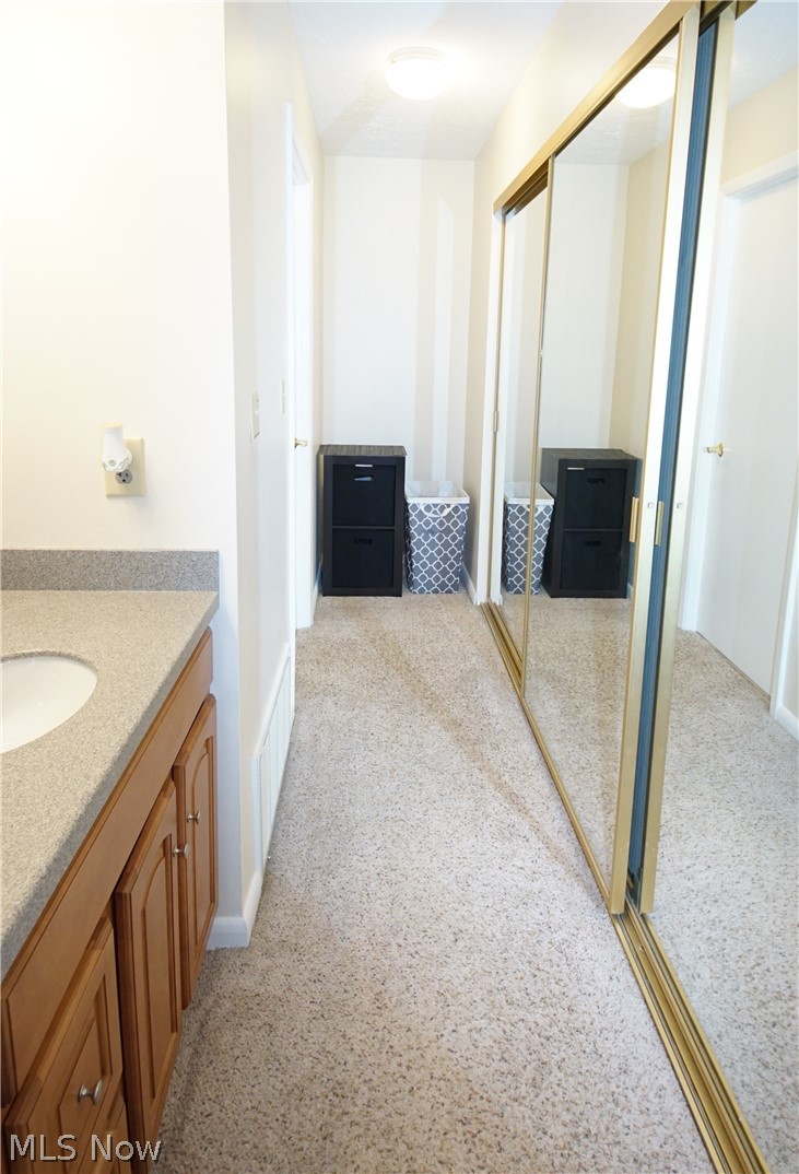 22936 Mastick Road, Unit 104 Cleveland, OH 44126 - Photo 22 of 28