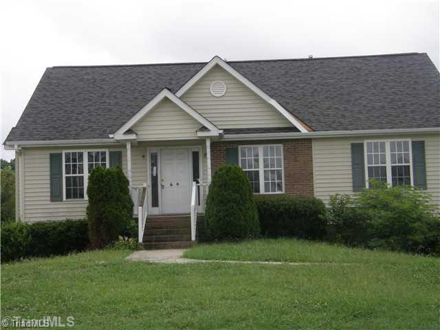 6040 Old Plank Road High Point, NC 27265 - Photo 1 of 7 Exterior Front.