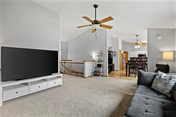 $499,000 | 840 Vista Ridge Drive, Mount Horeb, WI 53572