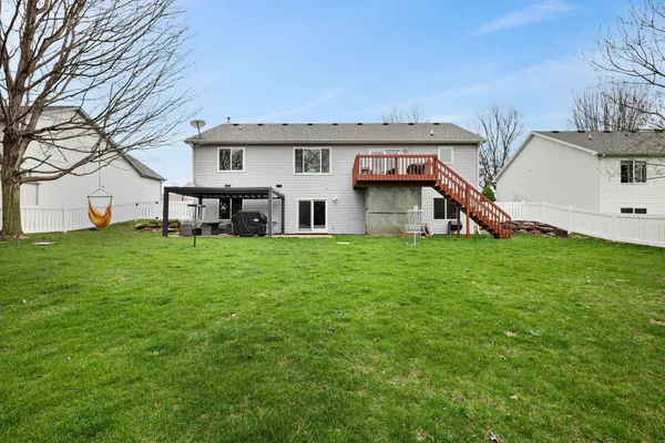 $499,000 | 840 Vista Ridge Drive, Mount Horeb, WI 53572