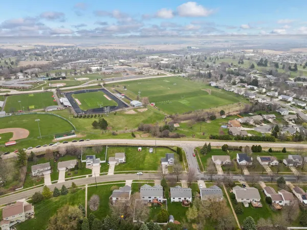 $499,000 | 840 Vista Ridge Drive, Mount Horeb, WI 53572