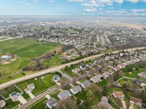 $499,000 | 840 Vista Ridge Drive, Mount Horeb, WI 53572