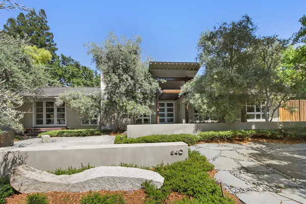 $2,050,000 | 640 Lake Wilhaggin Drive, Sacramento, CA 95864