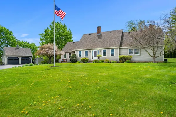 $1,299,000 | 15 Prescott Lane, Hampton Falls, NH 03844