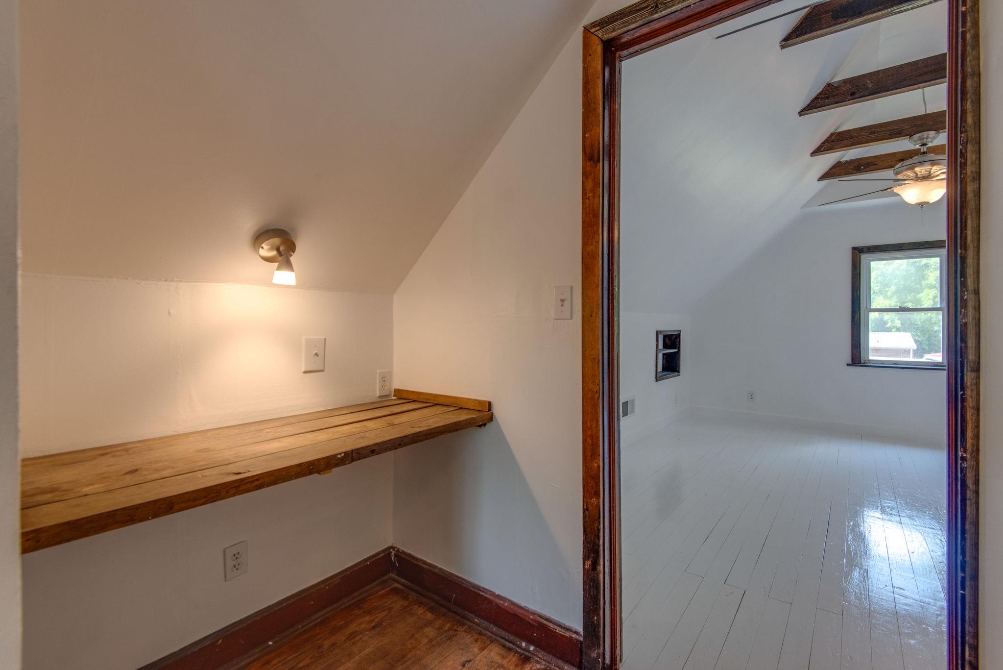 1907 South Hamilton Road Nashville, TN 37218 - Photo 20 of 24 Gallery Image 20