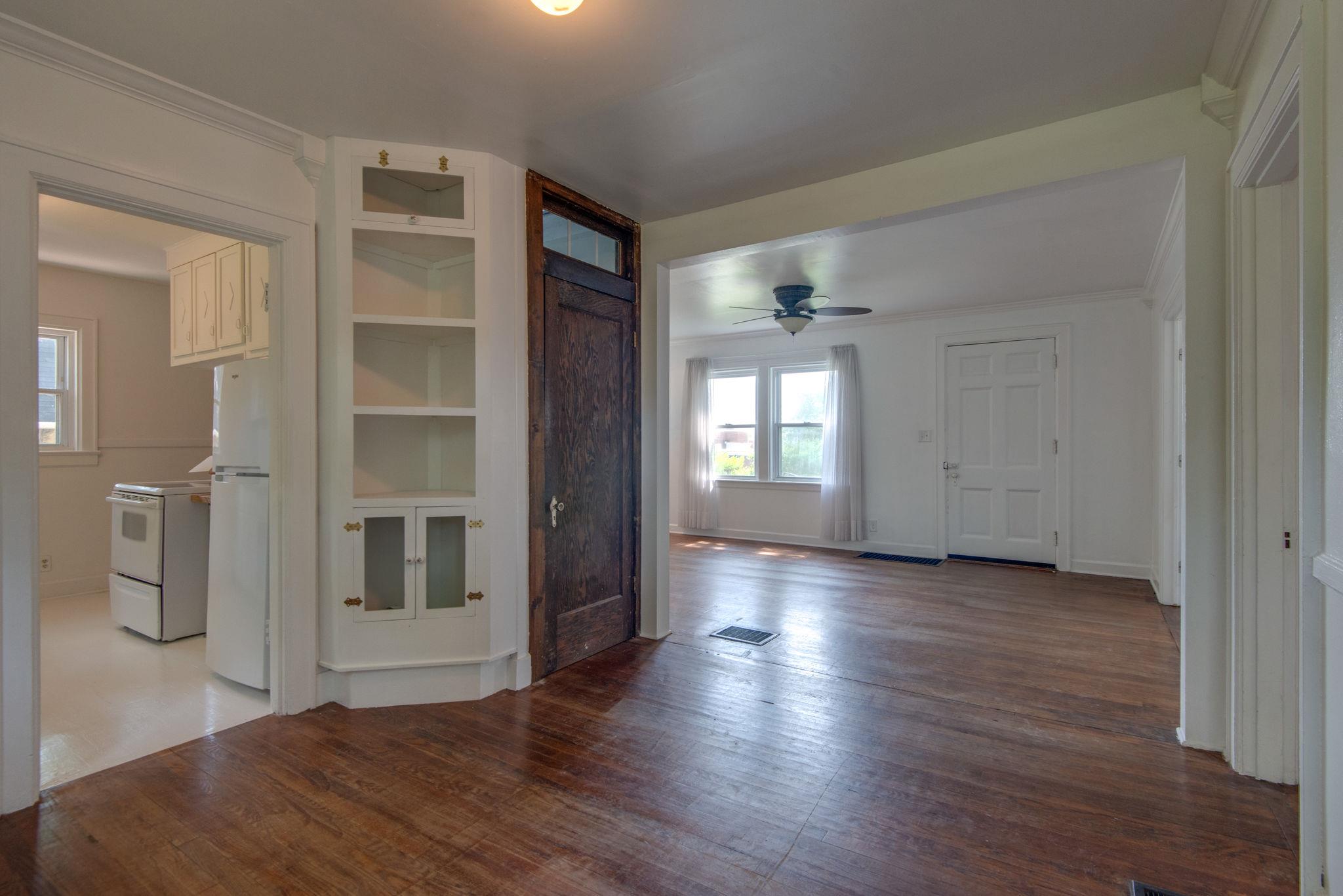 1907 South Hamilton Road Nashville, TN 37218 - Photo 8 of 24 Gallery Image 8