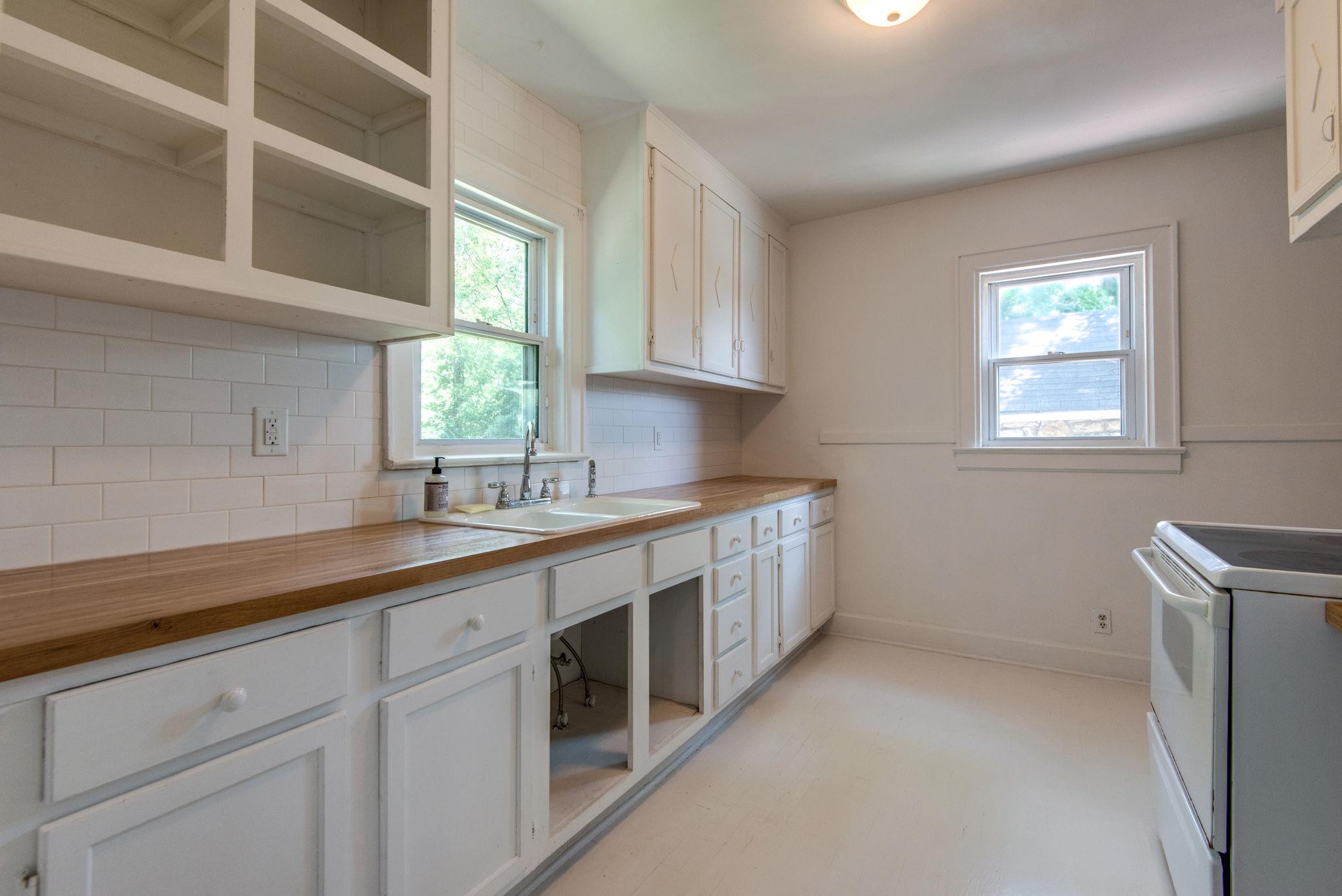 1907 South Hamilton Road Nashville, TN 37218 - Photo 9 of 24 Gallery Image 9