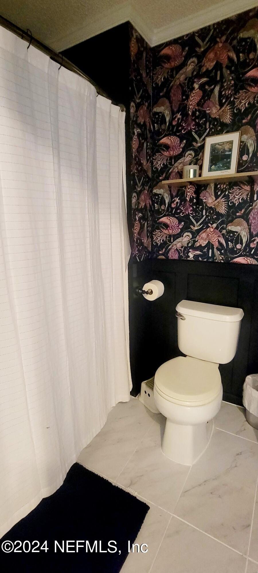 3828 Chapelgate Road Jacksonville, FL 32223 - Photo 40 of 50 Chapelgate - sell - 2nd bathroom 3
