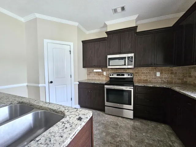 $2,100 | 439 Sebastian Drive, Grovetown, GA 30813