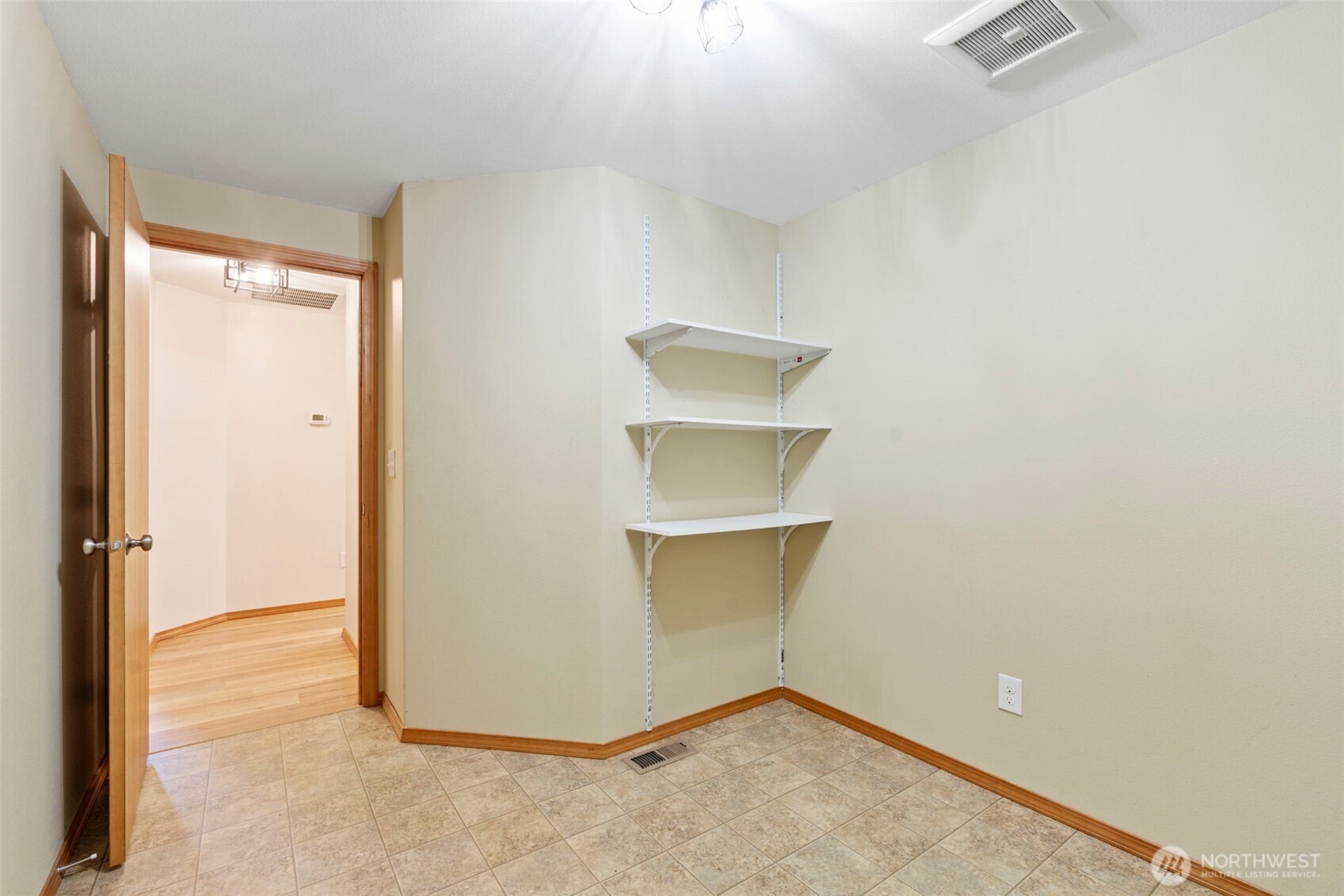 18408 Kohse Lane Southwest Rochester, WA 98579 - Photo 16 of 36