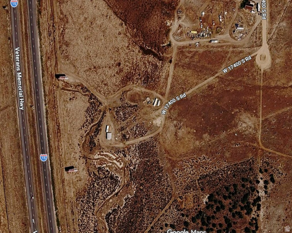 Aerial Map. Displaying the property's location relative to Veterans Memorial Hwy and W 17400 S Rd