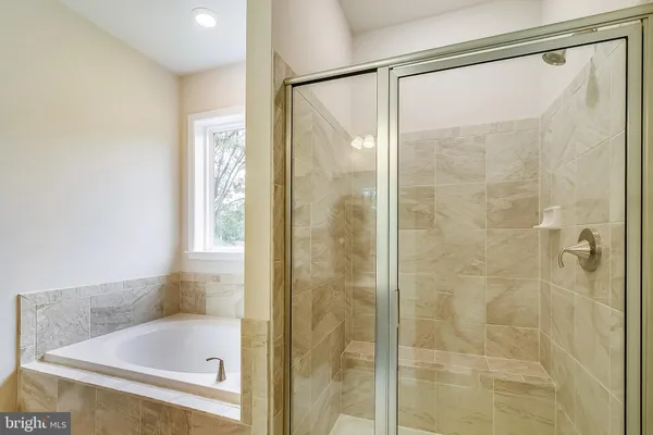 $569,990 | 203 Highland Way, Gettysburg, PA 17325