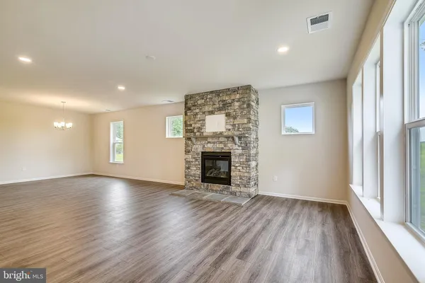 $569,990 | 203 Highland Way, Gettysburg, PA 17325