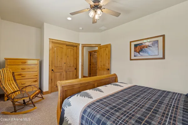 $1,699,000 | 1657 Highway 54, Spirit Lake, ID 83869