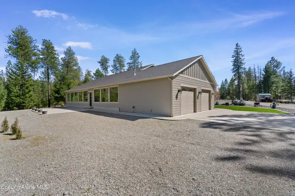 $1,699,000 | 1657 Highway 54, Spirit Lake, ID 83869