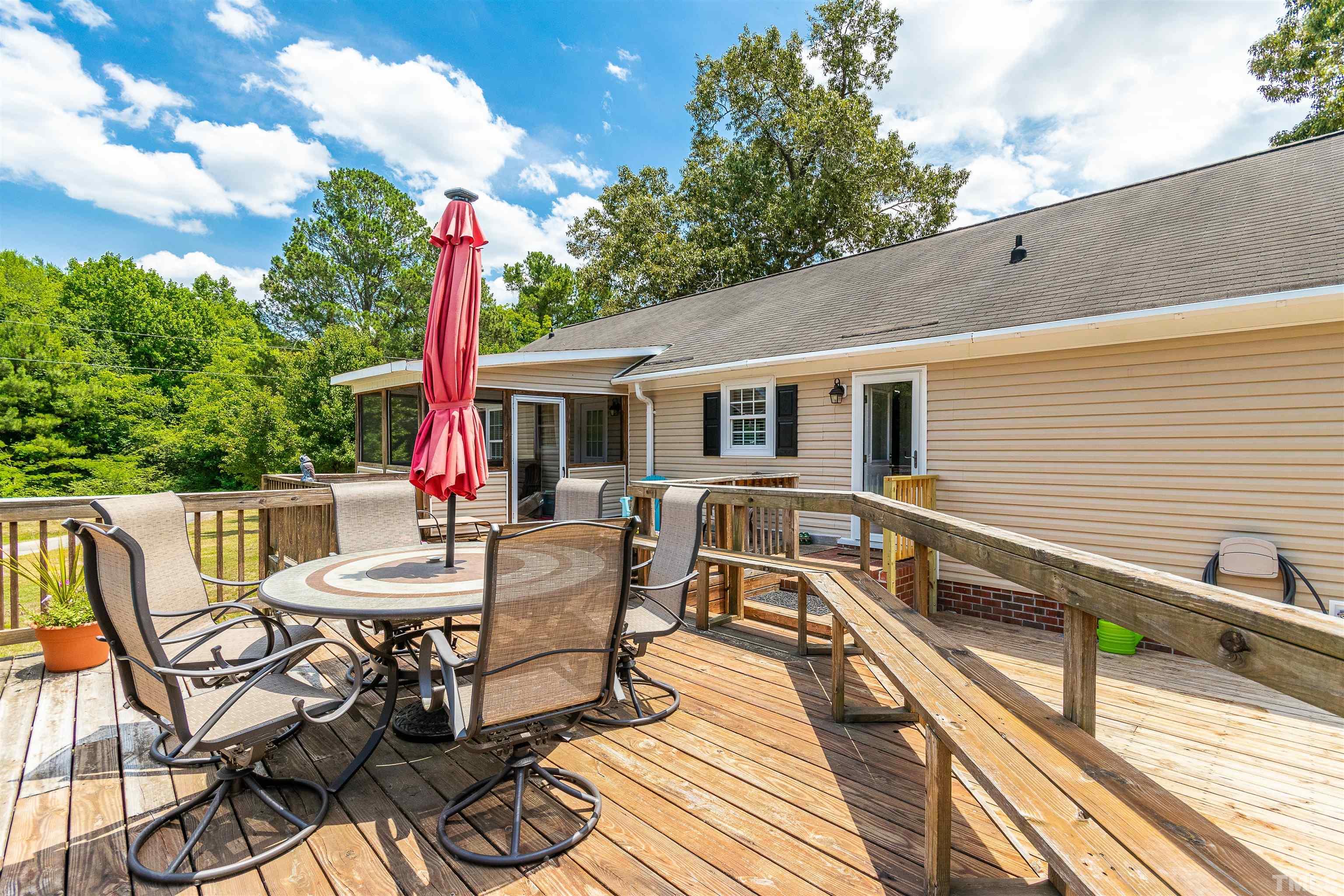 1640 Holly Grove Road Benson, NC 27504 - Photo 3 of 30 Gallery Image 3