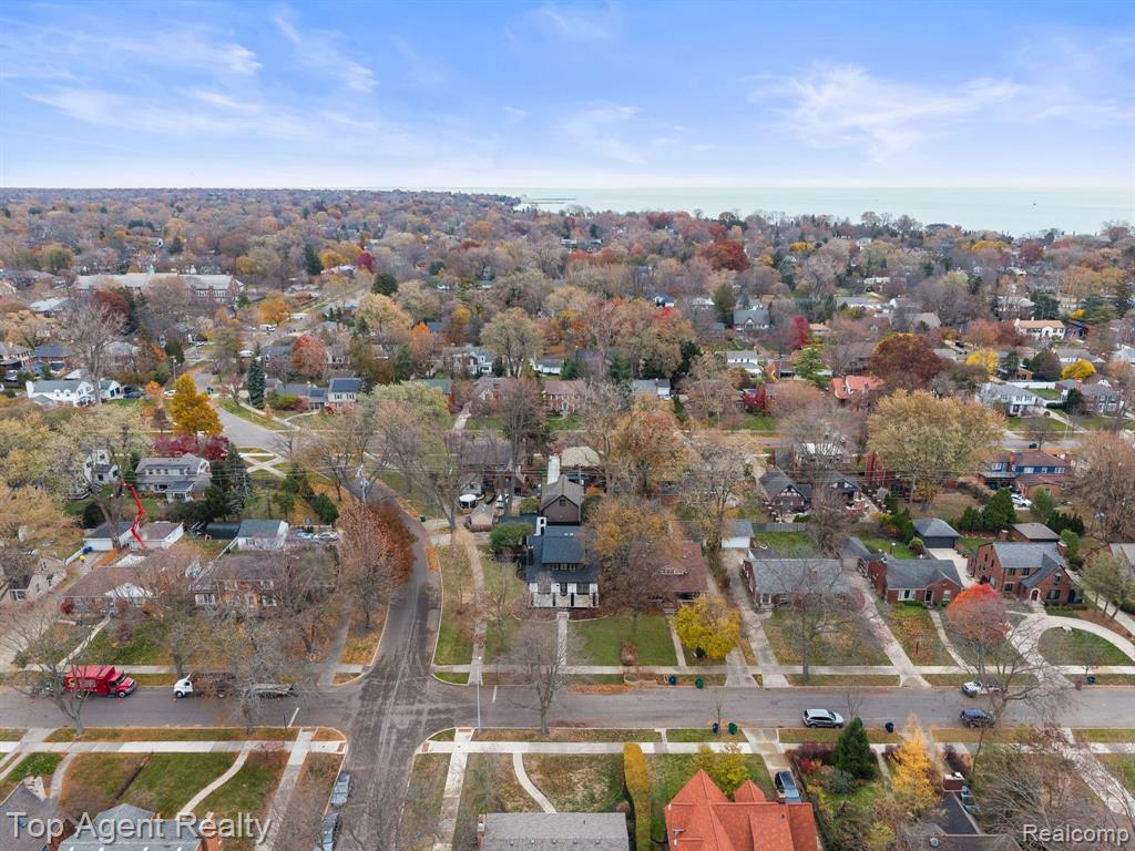 784 Barrington Road Grosse Pointe Park, MI 48230 - Photo 53 of 58