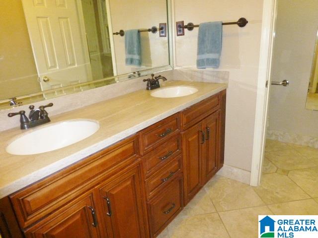 2319 Misty Ridge Circle Birmingham, AL 35226 - Photo 13 of 29