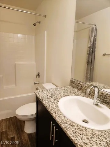 $2,217 | 7010 Crimson Shadow Street, North Las Vegas, NV 89086