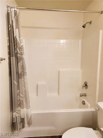 $2,217 | 7010 Crimson Shadow Street, North Las Vegas, NV 89086