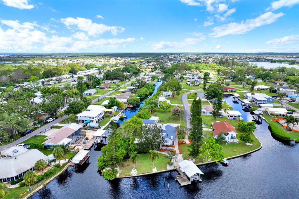102 West North Branch Road Ruskin, FL 33570 - Photo 45 of 50