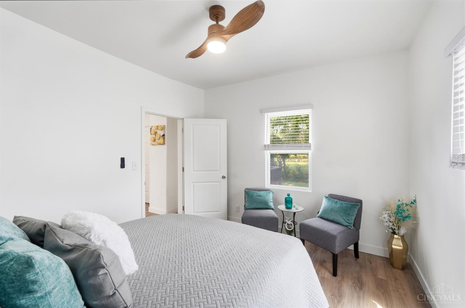 6056 Red Bank Road Cincinnati, OH 45213 - Photo 15 of 33