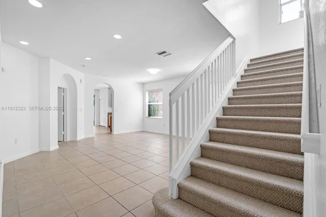 $2,900 | 1095 Northeast 39th Avenue, Unit 1095, Homestead, FL 33033