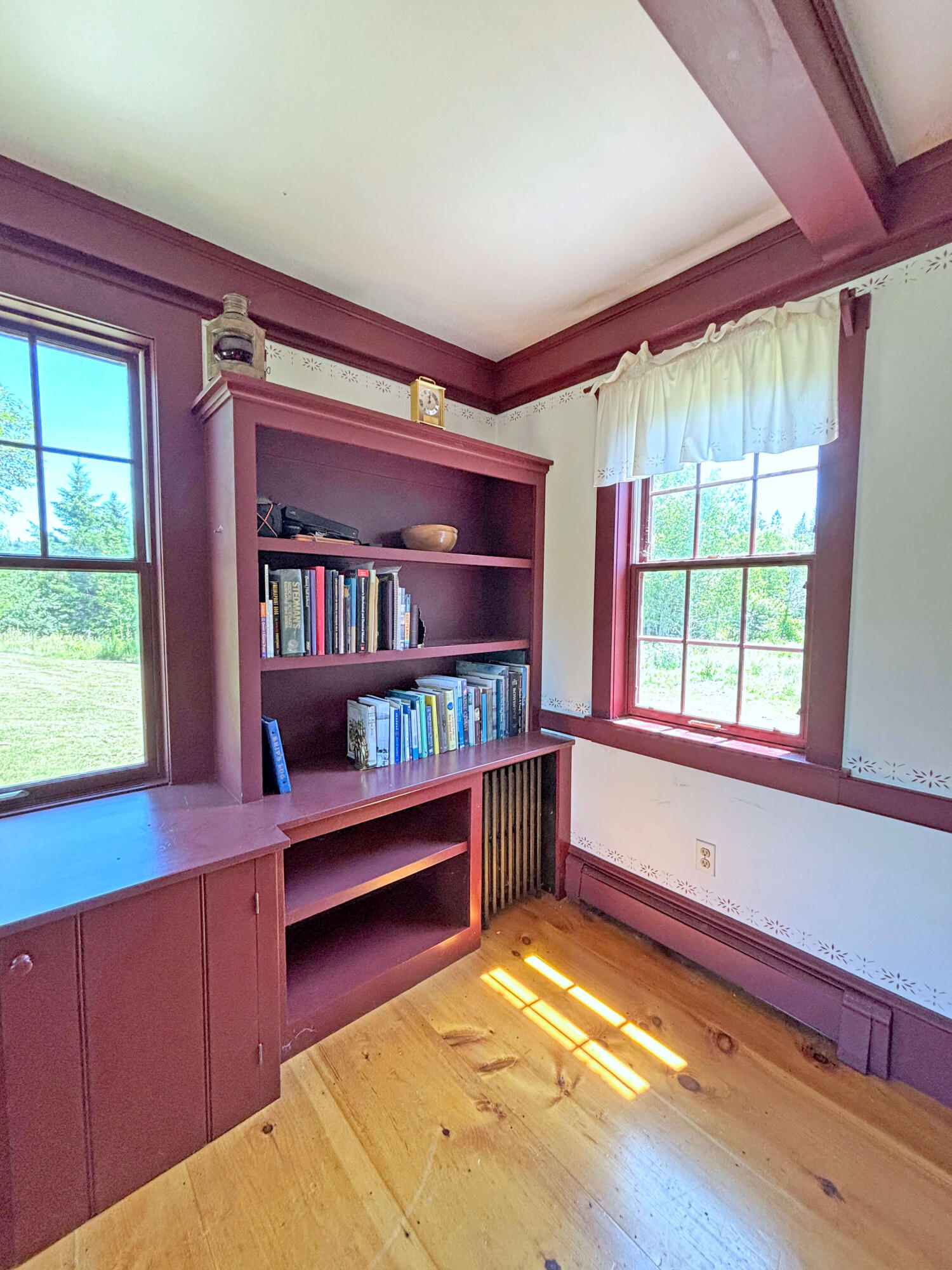 26 Cape Road Tremont, ME 04674 - Photo 31 of 115 living room (7)