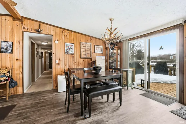 $224,900 | 1340 East 790 South, Wolcottville, IN 46795