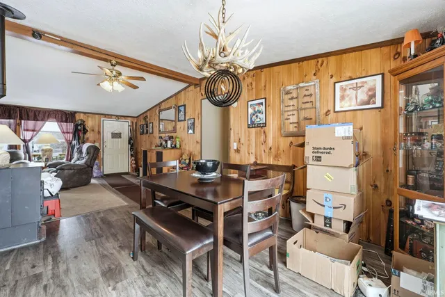 $224,900 | 1340 East 790 South, Wolcottville, IN 46795