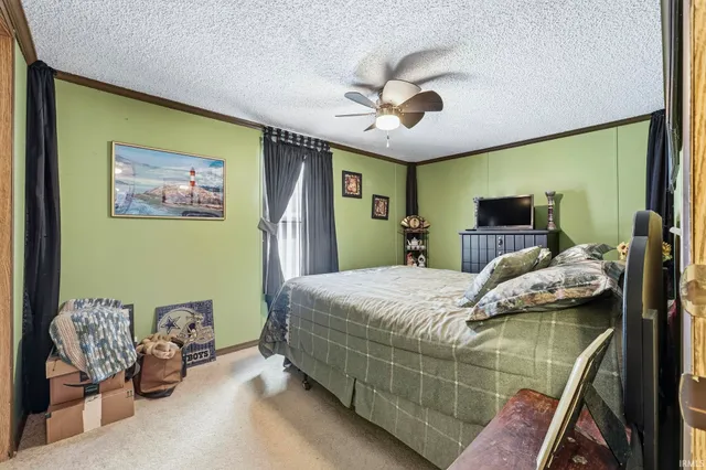 $224,900 | 1340 East 790 South, Wolcottville, IN 46795