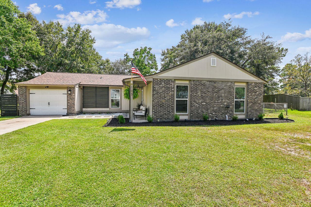 105 Marion Road Summerville, SC 29486 - Photo 5 of 45 exterior-front_elevation-dsc3169
