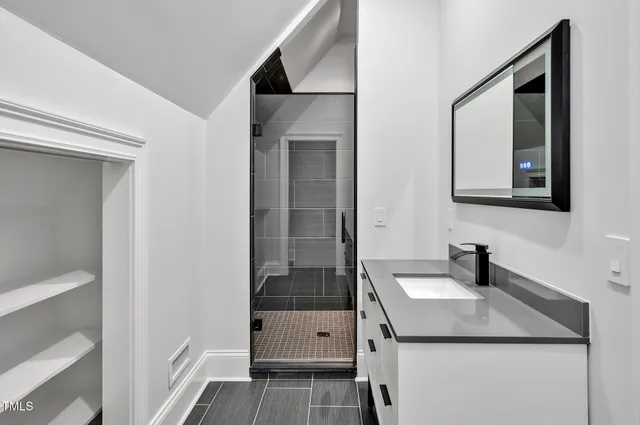 $3,688,000 | 25303 Ludwell, Chapel Hill, NC 27517