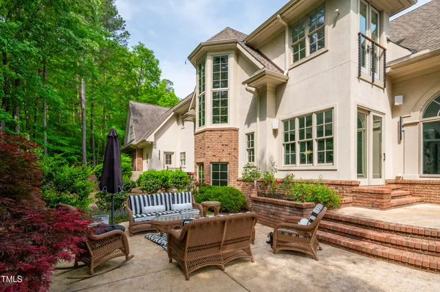 $3,688,000 | 25303 Ludwell, Chapel Hill, NC 27517